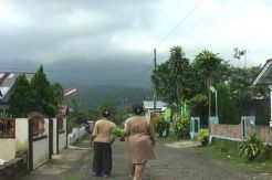 Warga sekitar Gunung Slamet mulai ketakutan