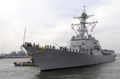 Militer AS dan sekutunya bermanuver di dekat Crimea