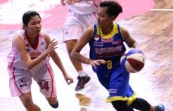 Debby ukir triple double pertama di WNBL