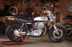 Yamaha SR500 racikan Volts Mechanix