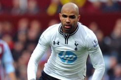 Sandro: Ruang ganti Tottenham panas selama dua jam