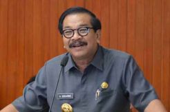 Jadi jurkam, Soekarwo off 5 hari