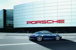 Porsche perkirakan pendapatan 2014 stabil