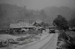 Pasca erupsi ribuan wisatawan kunjungi Kelud