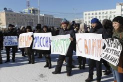 Jelang referendum Crimea, AS & Rusia berseteru lagi