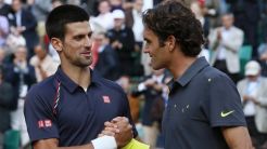 Federer terima tantangan Djokovic