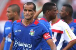 Rivaldo putuskan pensiun dari dunia sepak bola