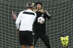 Berlatih tangkap bola tenis jadi kunci sukses Cech