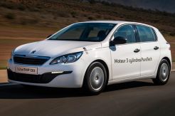 Peugeot 308 capai 35 kilometer per liter