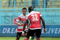 Persepam lebih suka bule berkarater