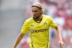 Dortmund kehilangan Schmelzer satu bulan