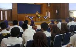 Pengetahuan bisa jadi modal raih kekuasaan
