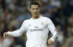 Boyong keluarga ke Brazil, Ronaldo sewa empat jet