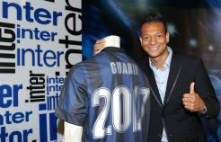 Inter perpanjang kontrak Fredy Guarin