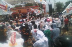 Kampanye di Serang, Hanura bagikan asuransi jiwa