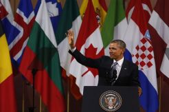 Obama tegaskan Barat akan tetap menentang Rusia