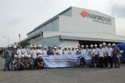 Pabrik ban Hankook sambut komunitas mobil Korea