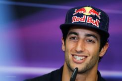 Ricciardo siap tebus dosa