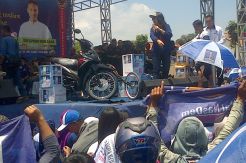Kampanye NasDem bertabur hadiah