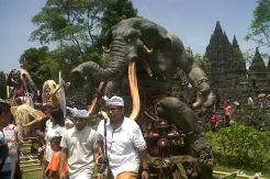 Ribuan umat Hindu penuhi Komplek Candi Prambanan