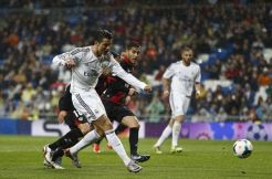 Madrid hancurkan Rayo lima gol tanpa balas