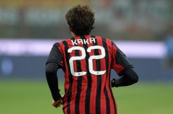 Galliani bujuk Kaka batalkan niat ke MLS