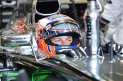 Gagal total, McLaren salahkan sirkuit