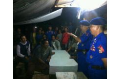 Terancam tsunami, warga Cijulang mengungsi