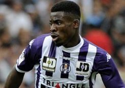 Serge Aurier calon pengganti Sagna di Arsenal?