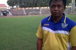 Status tidak menentu, pelatih Persegres galau