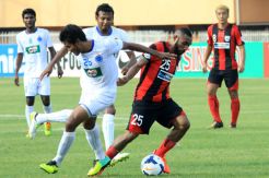 Ngotot host 16 besar, Persipura kejar juara grup