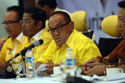 Versi quick count, Golkar kibarkan bendera putih