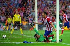 Tumbangkan Barca, Atletico ke semifinal