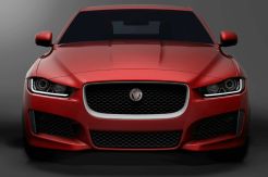 Jaguar fokus andalkan XE dan crossover