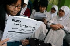 Komisi X sesalkan ada politisasi dunia pendidikan