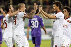Nainggolan bawa Roma unggul di babak pertama