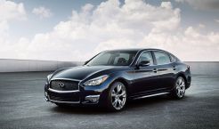 Sedan Mewah tanpa Kompromi Infiniti Q70 L