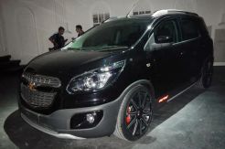 Setelah berdandan Spin ACTIV makin eksotis