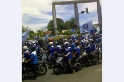 Pra May Day, ratusan buruh blokir Jalan Raya Serang
