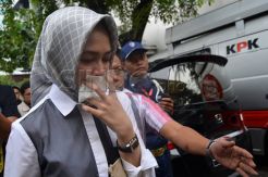 Airin pasrah dengan kasus yang membelit keluarganya
