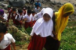 Wabup Garut imbau guru...