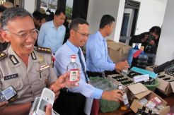 Polisi bongkar pabrik Vodka & Wisky palsu di Tegal