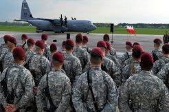 Pasukan AS bermunculan, 2 jet tempur Rusia lintasi Eropa