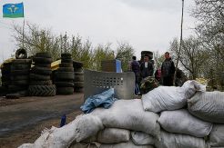 Dua area di Ukraina timur diserbu, korban berjatuhan