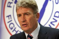 Legenda Glasgow Rangers tutup usia