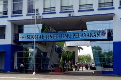 Ditimpa kasus penganiayaan,...