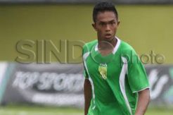 Young guns Persebaya berebut starter