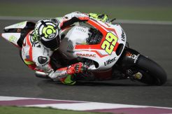 Ducati lebih suka Iannone dibanding Dovizioso