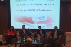Pers Indonesia lebih bebas dibanding Inggris