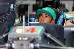 Hamilton keluhkan aerodinamis Mercedes W05